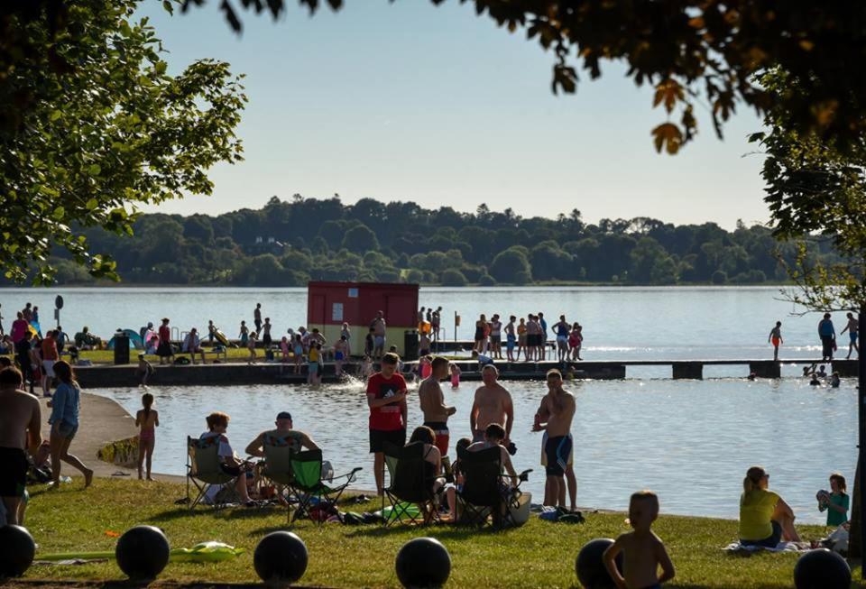 Lakeside Лохрей Экстерьер фото